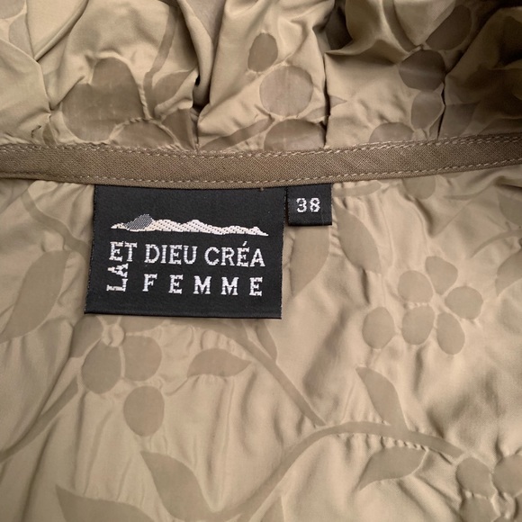 Et Dieu Crea La Femme Rain Jacket - Picture 3 of 8
